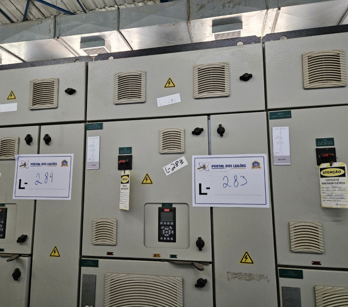 01 PAINEL DUPLO C/2 INVERSORES C/10