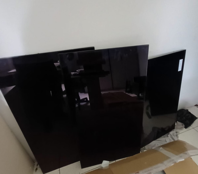 3 APARELHOS TELEVISORES, DIV. TELEFONES FIXOS CISCO, DIV. TECLADOS DE COMPUTADOR, DIV. CPU, DIV. MONITORES, 4 SERVIDORES, 3 IMPRESSORAS, 3 APARELHOS DE CONFERÊNCIA, DIV. NOTEBOOK, 1 AR CONDICIONADO, 1 MESA, 1 CADEIRA COM RODAS, 1 ARMÁRIO