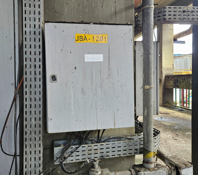 01 PAINEL ELÉTRICO CPR-1201; 01 EIXO S/ FIM AÇO CARBONO; 02 PAINEL ELÉTRICO JBA-1201/JBA 1202