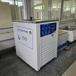 01 MOINHO TIPO WILLYE TECMAL, 01 PENEIRA BERTEL, 01 MOINHO TECMAL, 01 CENTRÍFUGA EPPENDORF 5430R, 01 ESPECTÔMETRO ULTROSPEC, 01 REOLAB QC, 01 TRANSLUMINADOR, 01 ESPECTOFOTÔMETRO NONO VUE PLUS, 01 BATEDEIRA ELÉTRICA KICHEN AID, 01 AUTOCLAVE ELETROLAB