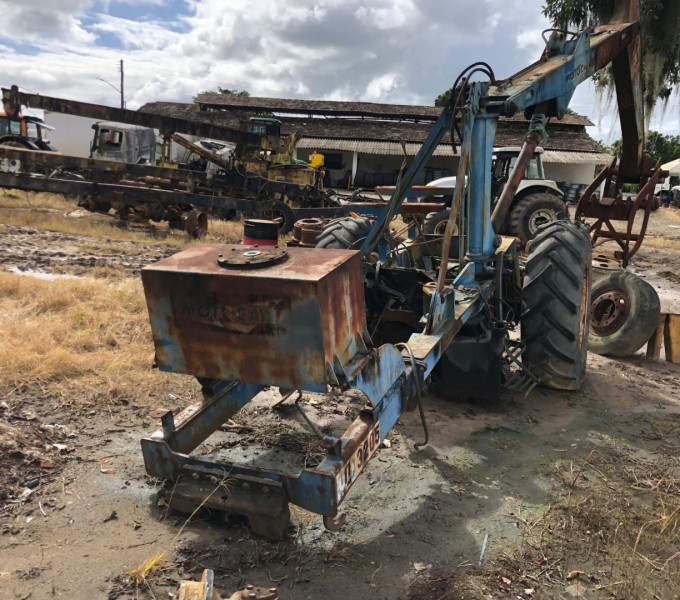 CARREGADEIRA NEW HOLLAND TS 6000 DANIFICADA, ANO 2011, DANIFICADA, FROTA 0620005, CHASSI ZBCE91735, (OBS: CABINE DANIFICADA, COM MOTOR), NÃO VAI A MEIA LANÇA