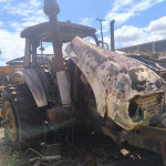 TRATOR YTO 1804, ANO 2011, FROTA 0520021, CHASSI  31190347, (OBS: DESMONTADO, SUCATEADO)