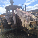 TRATOR YTO 1804, ANO 2011, FROTA 0520021, CHASSI  31190347, (OBS: DESMONTADO, SUCATEADO)