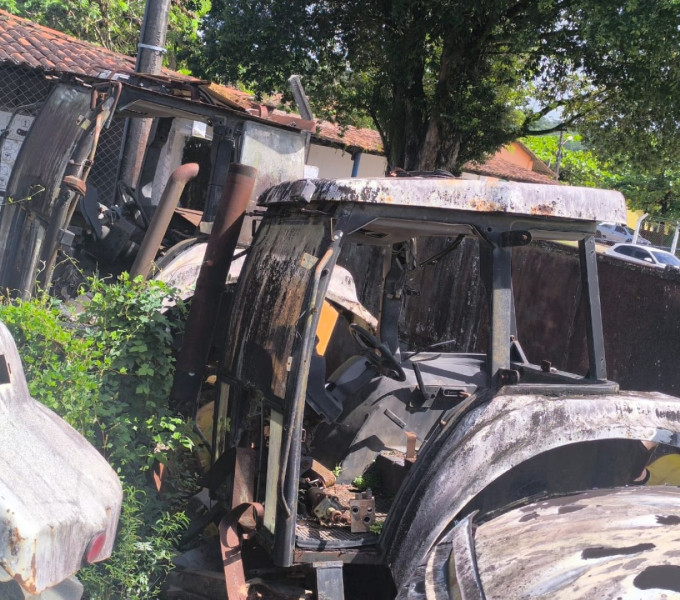 TRATOR YTO, DESMONTADO, (OBS: SUCATEADO)