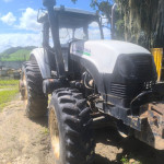 TRATOR YTO 1804, ANO 2011, FROTA 0520032, CHASSI 31190624, RODANDO, (OBS: EMBREAGEM DEFEITO, CABINE REGULAR, SEM AR, SEM BRAÇO HIDRAULICO)