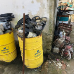 SUCATA MATERIAL ELÉTRICO, ( TRANSFORMADOR MAQUINA  DE SOLDA, FIAÇÃO ELETRICA, MOTOR DE PARTIDA, LANTERNA)