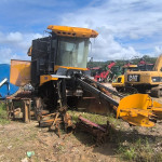 COLHEDORA VALTRA BE 1035E, ANO 2015, FROTA 0920006, CHASSI 2015S00041, (OBS: PAROU FUNCIONANDO, TA SEM UNIDADE, SEM CAMOREI, TA SEM ESTEIRA, SEM DIVISOR DE LINHA LADO DIREITO, CABINE BOA, ROLO TOMBADOR FORA, ELEVADOR FORA DO LUGAR)