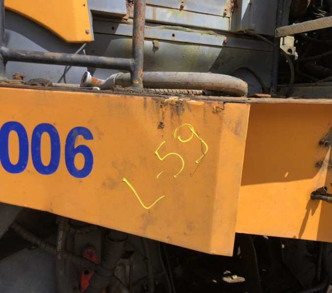 COLHEDORA VALTRA BE 1035E, ANO 2015, FROTA 0920006, CHASSI 2015S00041, (OBS: PAROU FUNCIONANDO, TA SEM UNIDADE, SEM CAMOREI, TA SEM ESTEIRA, SEM DIVISOR DE LINHA LADO DIREITO, CABINE BOA, ROLO TOMBADOR FORA, ELEVADOR FORA DO LUGAR)