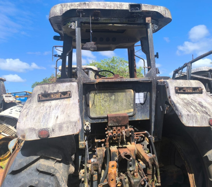 TRATOR YTO 1804, ANO 2011, FROTA 0520024, CHASSI 31190343, DESMONTADO, SUCATEADO