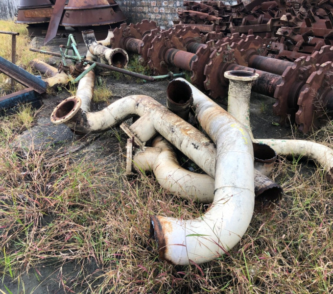 SUCATA DE TUBOS DE DIVERSAS POLEGADAS, APROXIMADAMENTE 5 TON.