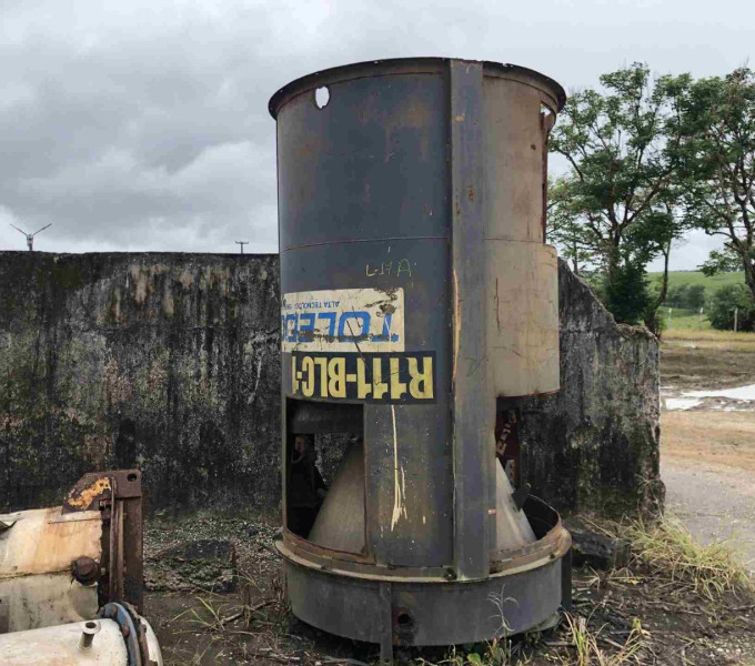 01 CARCAÇA TIPO TANQUE