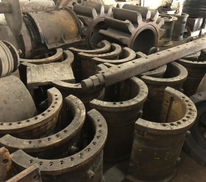 16 CASQUILHOS DE BRONZE PARA MOENDA DE 84"