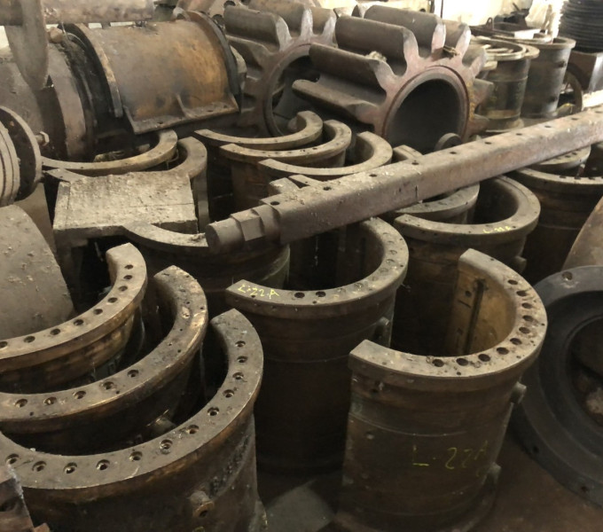 16 CASQUILHOS DE BRONZE PARA MOENDA DE 84"