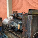 01 GERADOR WEG 400KVA