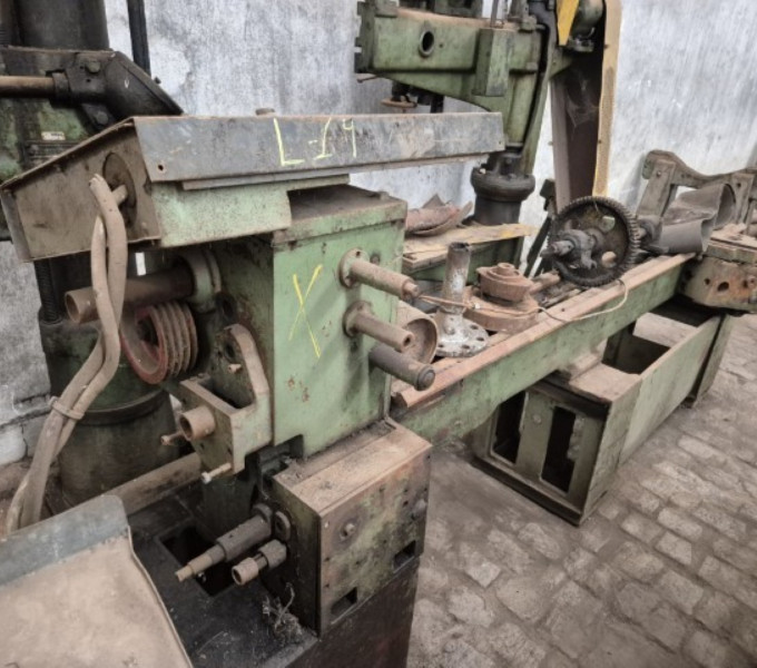 Torno Mecânico 2,5m barramento