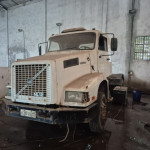 Caminhão Cavalo mecanico Volvo NL12 (sem doc)