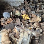 Sala Almoxarifado II: Grande qtd. De peças, componentes para agricola, motores a combustão, caixa de transmissão, Blocos de motor, radiadores, Embreagens, Braços hidraulicos, APROX. 200 TON. $1.00 P/KG