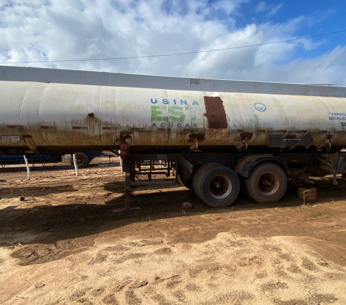 Semi Reboque Tanque GOTTI, 2015, modelo SRTQL3E 101, 03 EIXOS