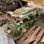 Motor a combustão John Deere 6 cilindros