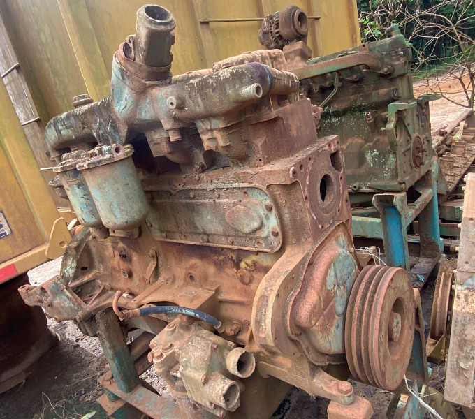 Motor a combustão Mercedes-Benz 5 cilindros