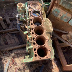 Motor a combustão John Deere 6 cilindros