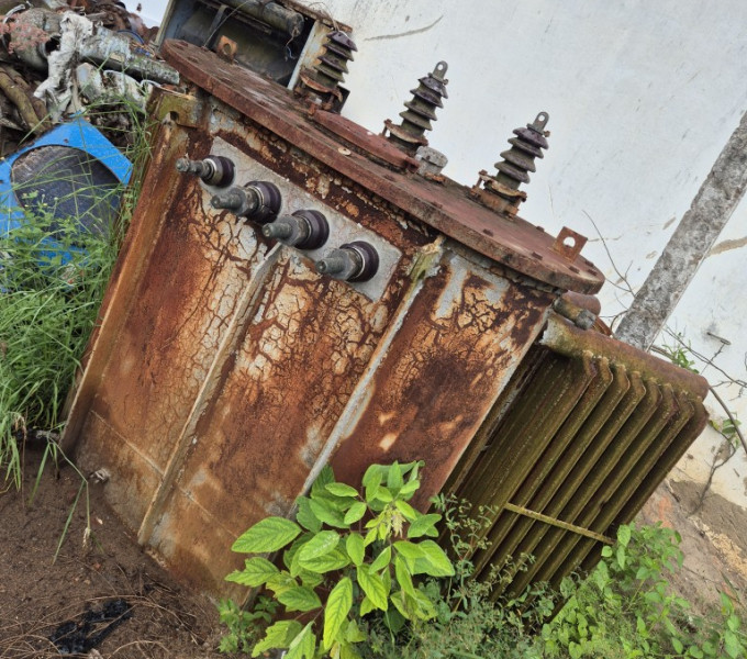 Transformador trifásico CEMEC 500KVA, com óleo