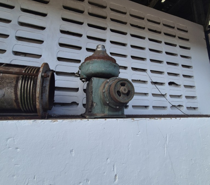 centrifuga de vinho