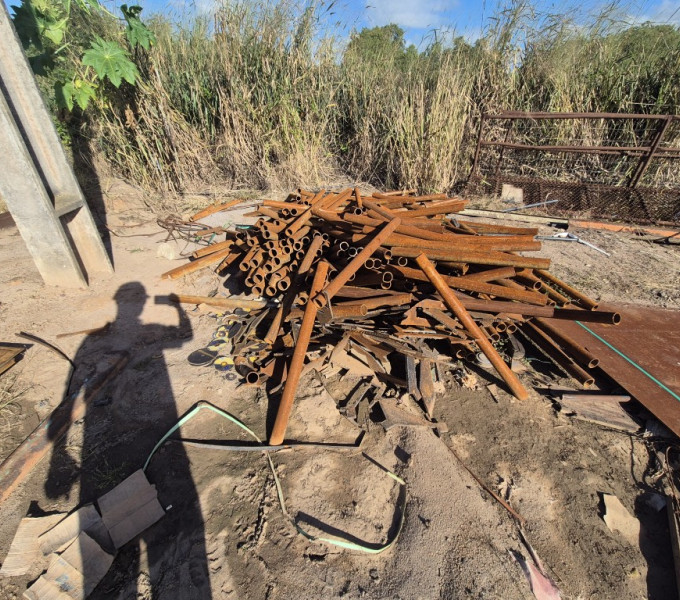 Retraços de tubo de caldeira, aprox. 200 Ton.