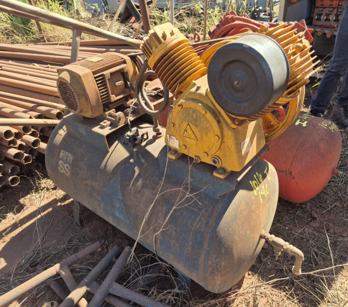 COMPRESSOR DE AR C/ MOTOR E CABEÇOTE