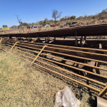 ESTRUTURA DE ESTEIRA TRANSPORTADORA C/ GUARDA-CORPO