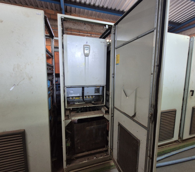 PAINEL ELETRICO TRIPLO C/ 03 INVERSORES WEG CFW09 VECTRUE