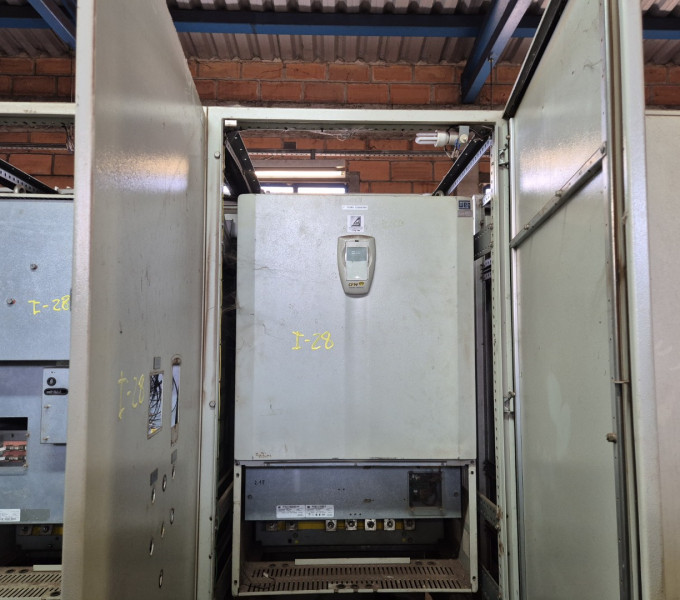 PAINEL ELETRICO TRIPLO C/ 03 INVERSORES WEG CFW09 VECTRUE