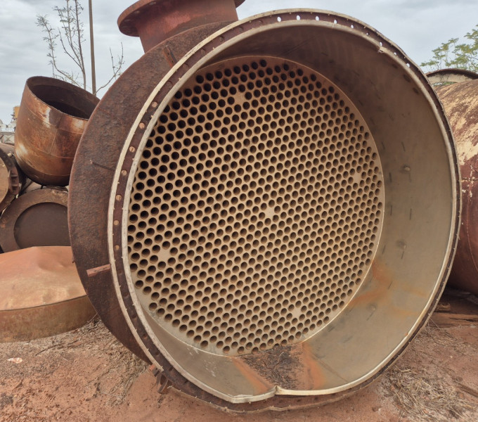 COLUNA EM AÇO, TUBULAÇÃO EM INOX + 03 COLUNAS INOX