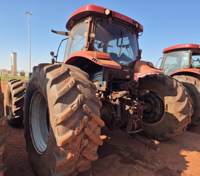 TRATOR DE PNEUS CASE 225, 2014, HCCZC225HDCR17304
