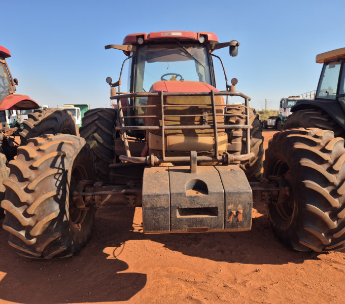 TRATOR DE PNEUS CASE 225, 2014, HCCZC225PDCR17034