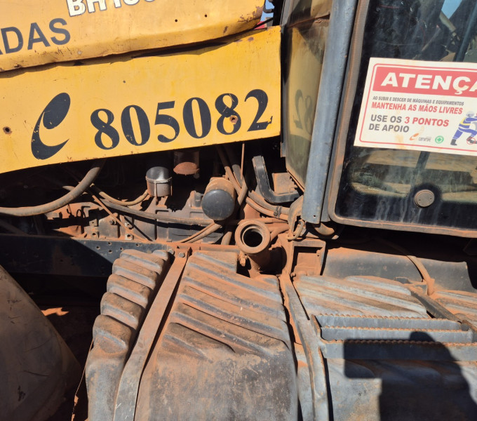 TRATOR DE PNEUS VALTRA BH 7030500, 2009, BH184744747