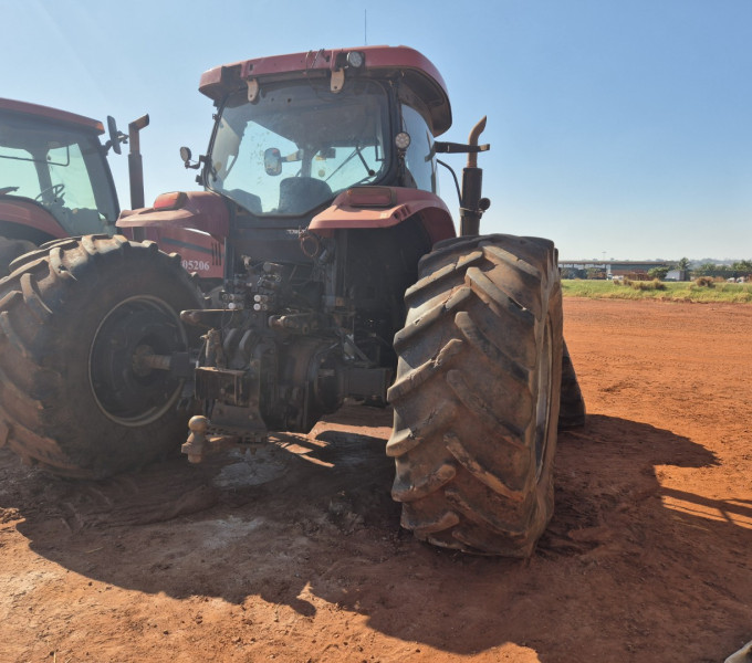 TRATOR DE PNEUS CASE PUMA 225, 2014, HCCZC225CDCR17001
