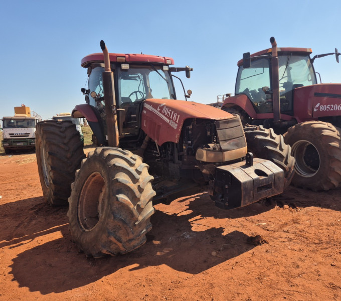 TRATOR DE PNEUS CASE PUMA 225, 2014, HCCZC225CDCR17001