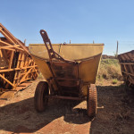 CARROÇA TANQUE REBOCÁVEL 1 EIXO