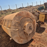 TANQUE VERTICAL E ESCADA EM AC