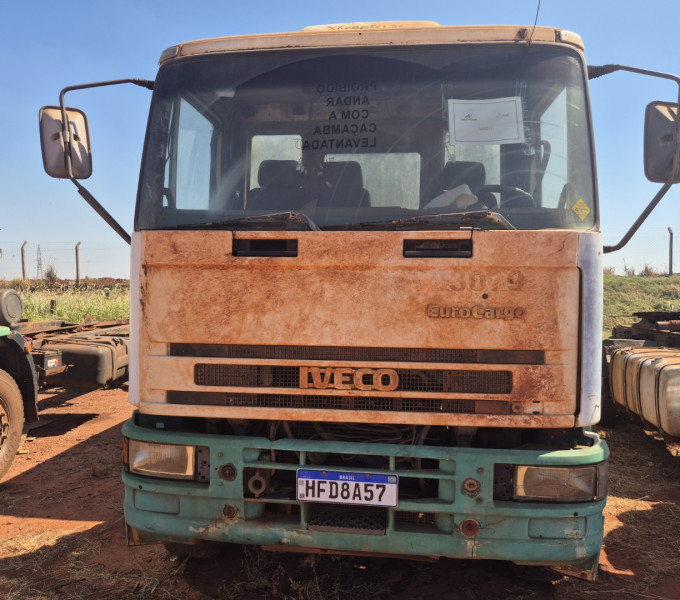 CAMINHÃO BASCULANTE IVECO EUROCARGO 260E25, PLACA: HFD-8057, 2010