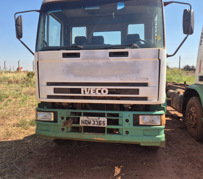 CAMINHÃO PLATAFORMA IVECO 260E25, PLACA: HDW-3365, 2011