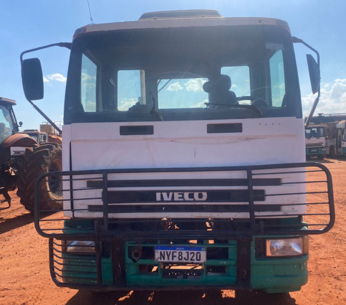 CAMINHÃO PLATAFORMA IVECO 260E25, PLACA: NYF-8J20, 2011