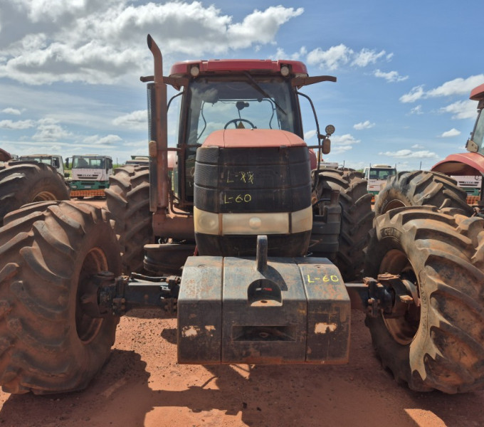 TRATOR DE PNEUS CASE 225, 2014, HCCZC225HDCR17304