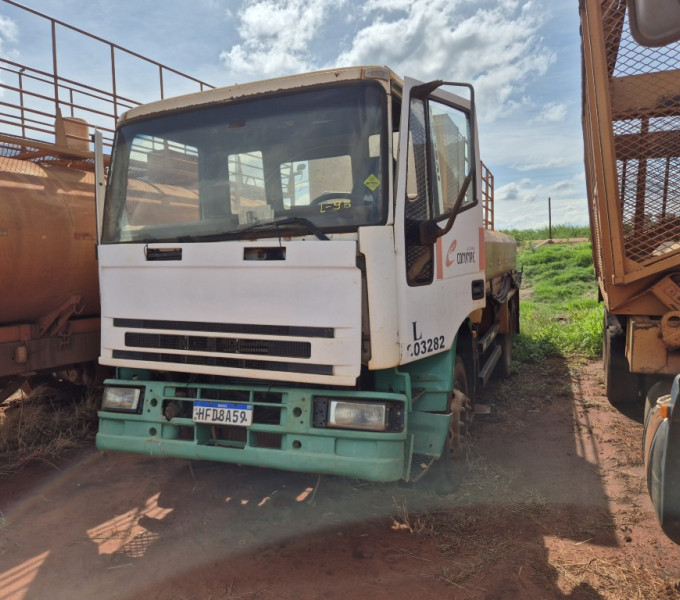 CAMINHÃO PIPA IVECO 260E25, PLACA: HFD-8A59, 2010