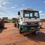 CAMINHÃO PLATAFORMA IVECO 260E25, PLACA: NYF-8J20, 2011