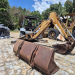 Retroescavadeira case com pá extra