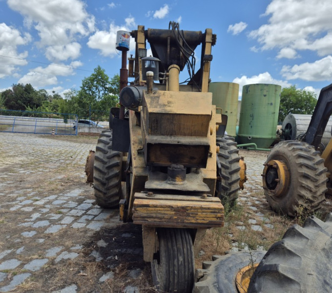 Super carregadeira bell, carga 800 kg