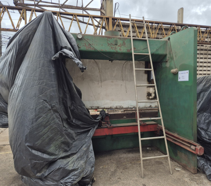 Viradeira de chapas 3m x 12mm CN Feva Fobesa