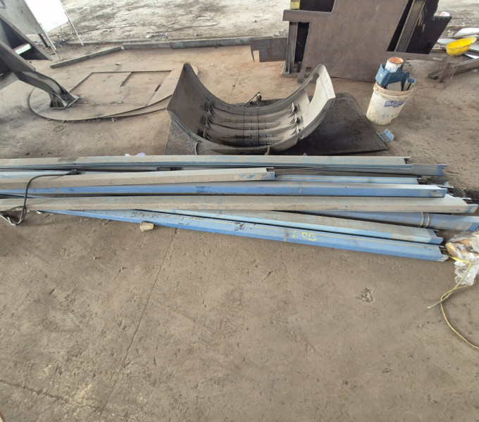 Ponte rolante demag, 1/2  capacidade 10 ton, trilhos desmontados